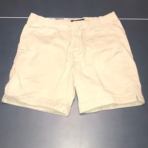 Abercrombie and Fitch drawstring short 7”